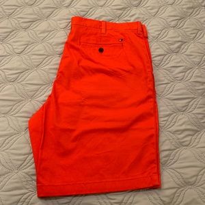Tommy Hilfiger flat front shorts 38